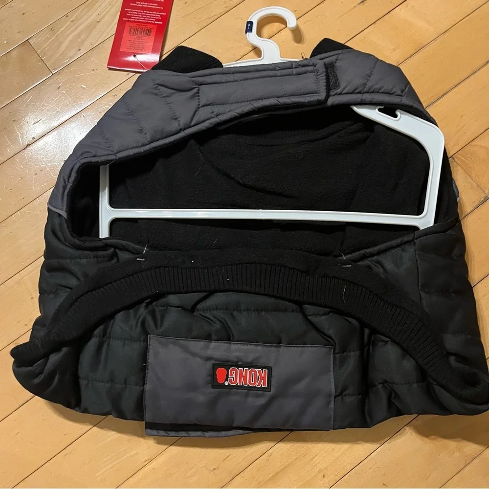 KONG NWT Gray Quilted Dog Coat Vest Jacket Winter Puffer Fleece Lined